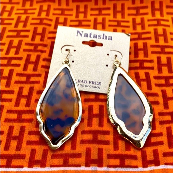 New Natasha Faux Tortoise Shell with Gold Earrings - Picture 2 of 3